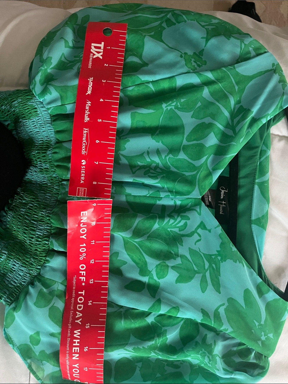 Jessica Howard 10p petite Green Floral V-Neck Short Sleeve Dress - Picture 7 of 7